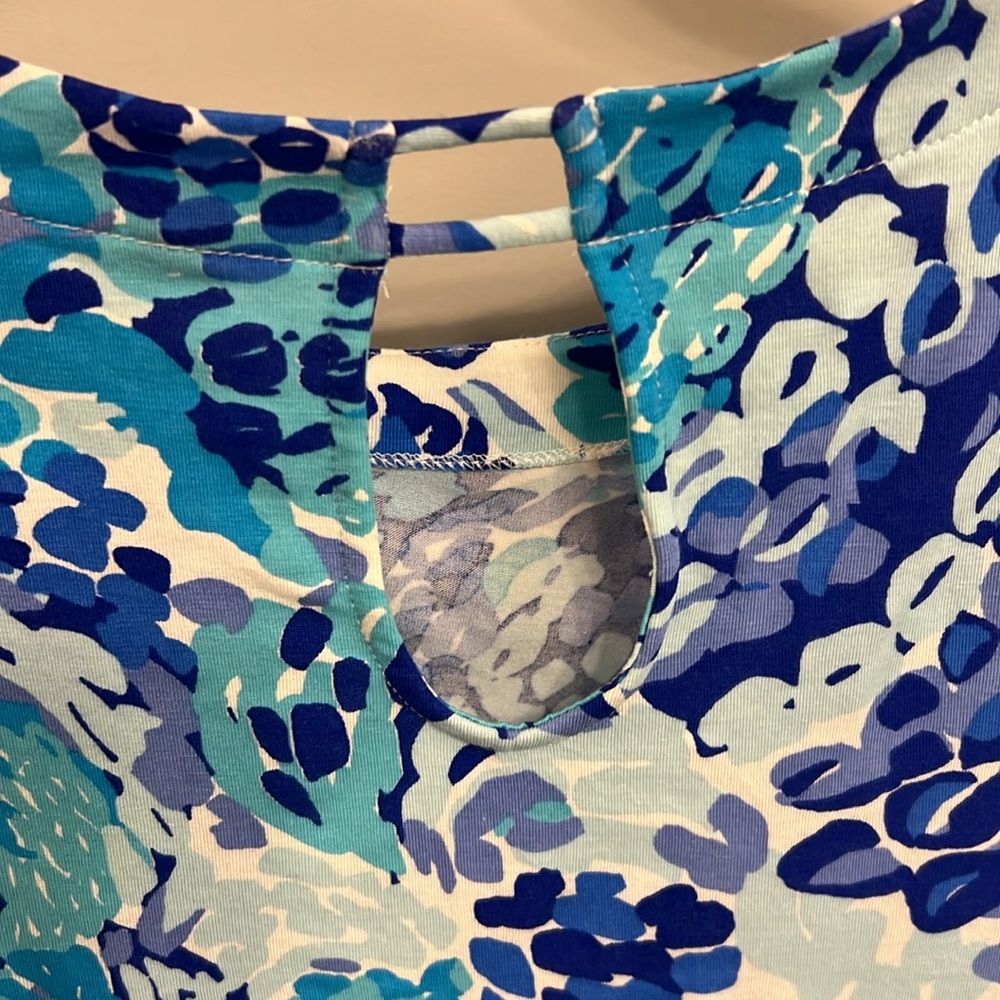 Lilly Pulitzer Blue Patterned Women's Top - Picture 4 of 4